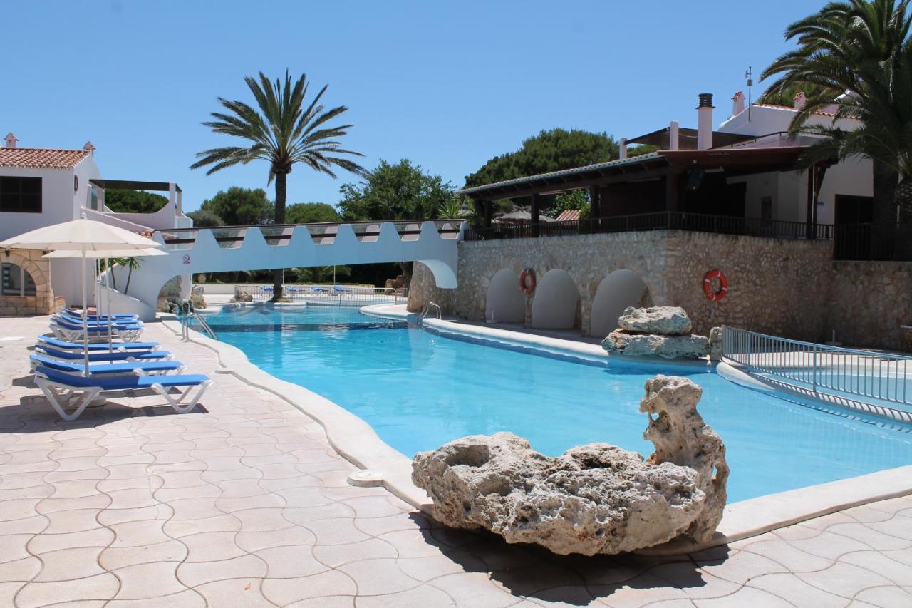 Apartaments Talayot Cala'N Blanes  Exteriör bild