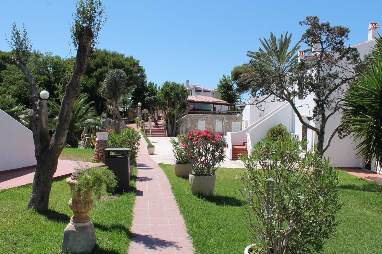 Apartaments Talayot Cala'N Blanes  Exteriör bild