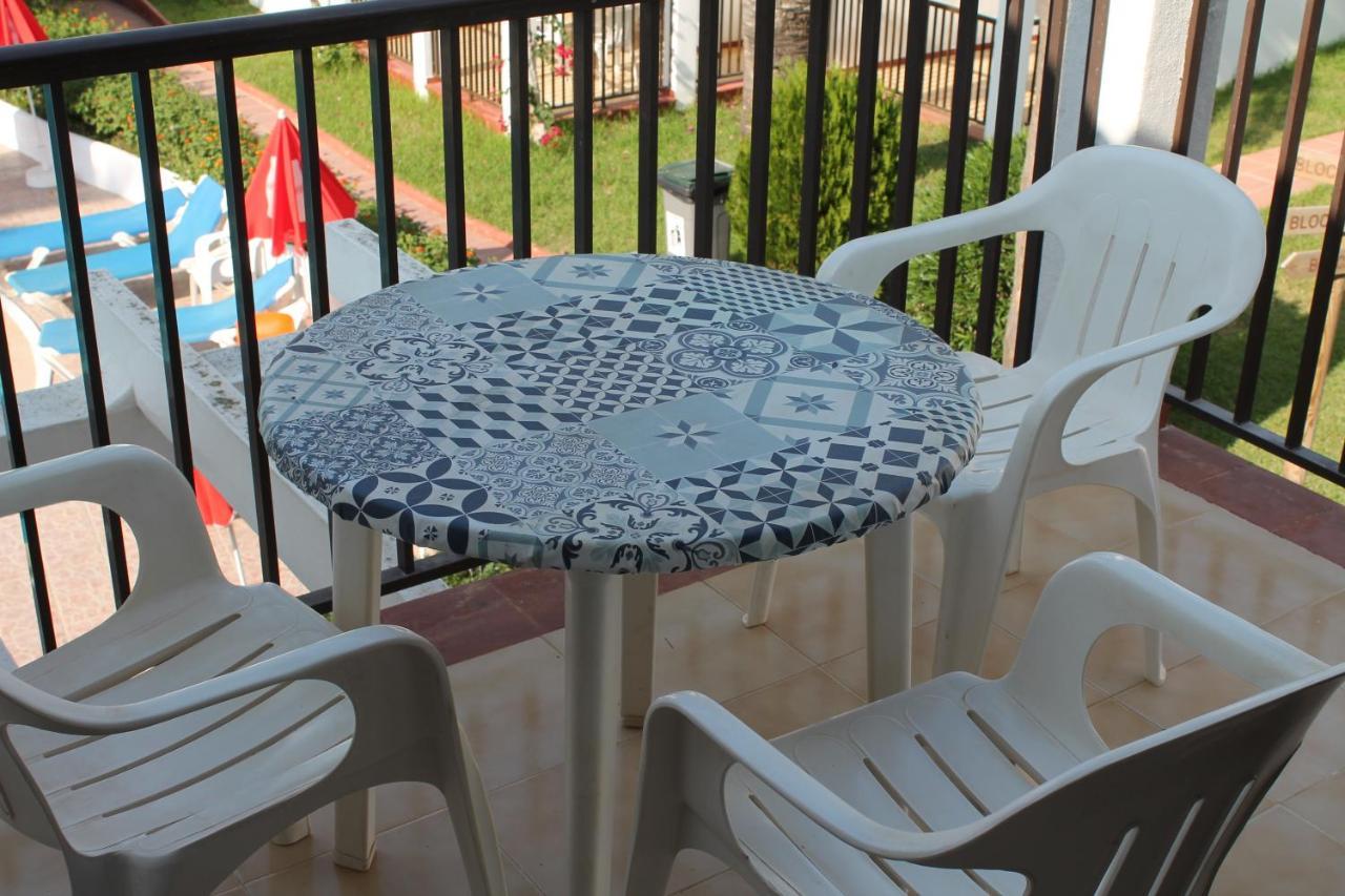 Apartaments Talayot Cala'N Blanes  Exteriör bild